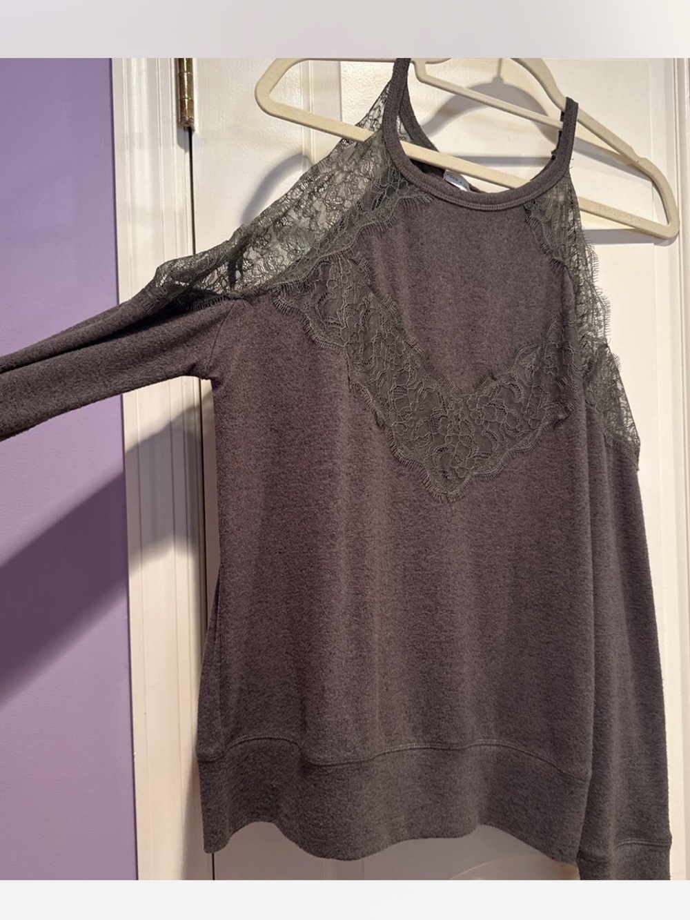 Lace Cold Shoulder Sweater Sweatshirt - Olive Green